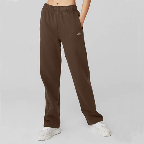 alo yoga accolade straight leg sweatpants in espresso